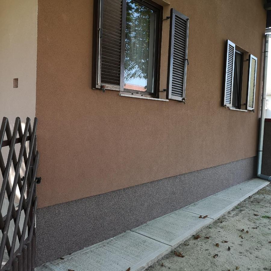 Turul -Kuca Za Odmor- Appartement Korod Buitenkant foto